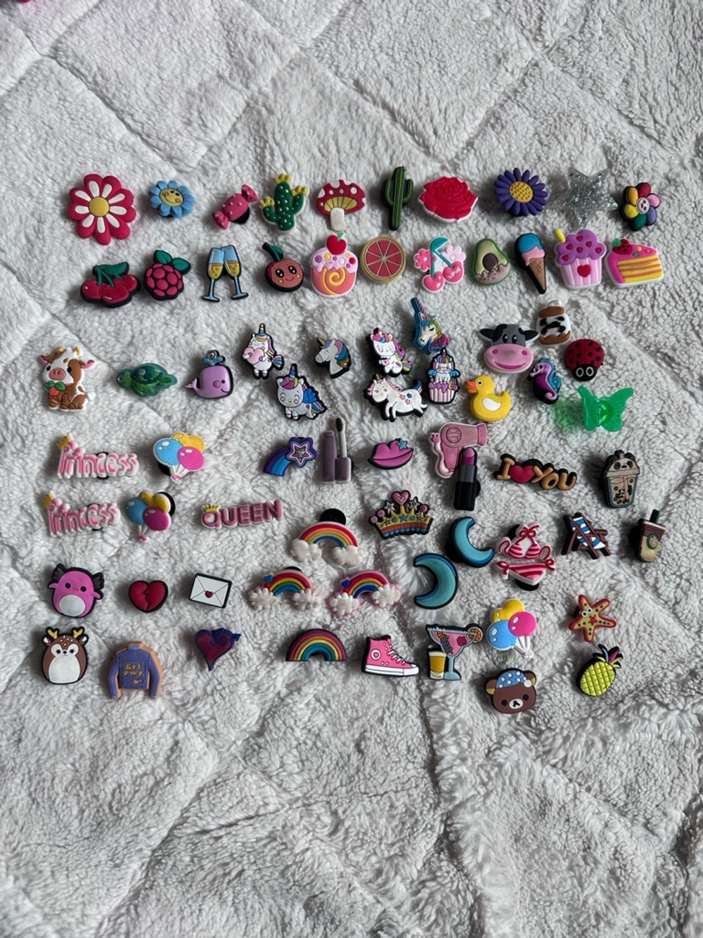 Jibbitz x Assorted Brands | 72 Assorted Girls Cute Croc Charms